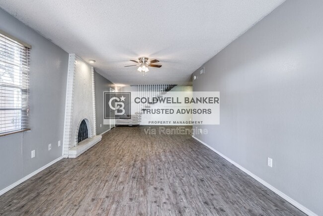 Photo - 5308 Kenosha Ave