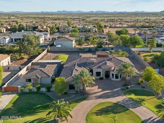 Building Photo - 11407 E Bellflower Ct