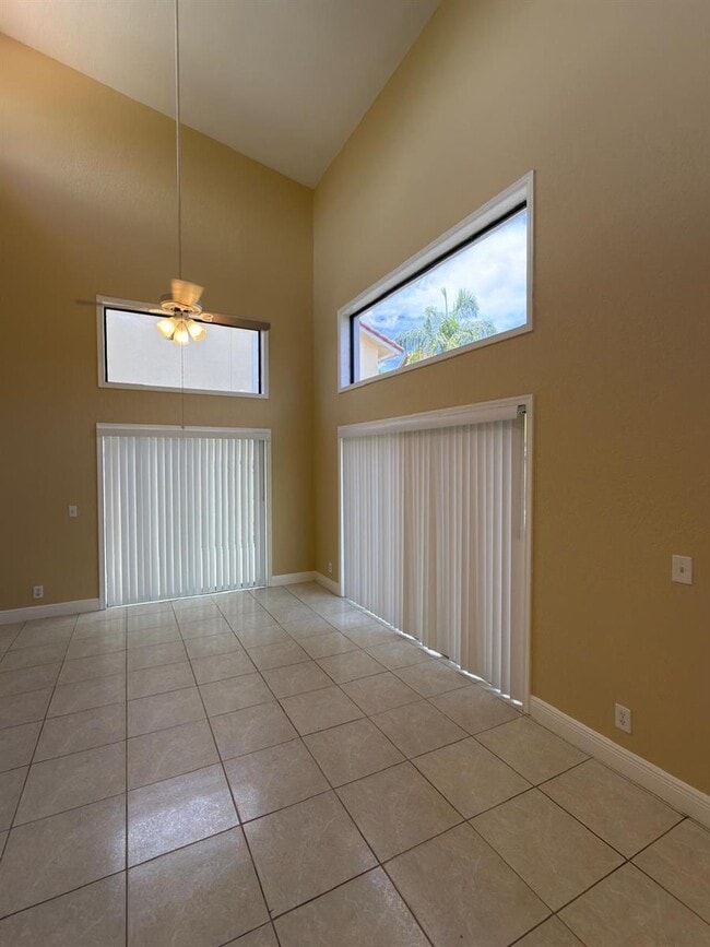Photo - 13769 Yarmouth Dr
