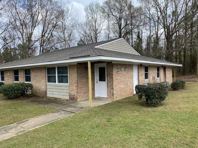 Creekside Apartments