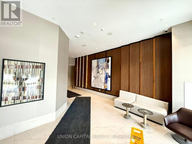 Photo - 8 Nahani Way Unit 2618