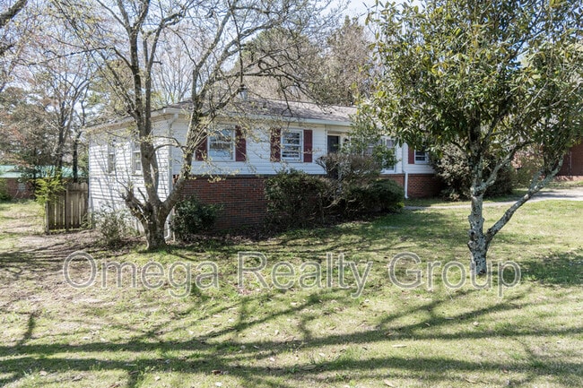 Photo - 313 Sunhill Rd NW