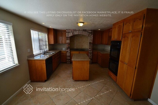 Photo - 4436 Deerfield Dr