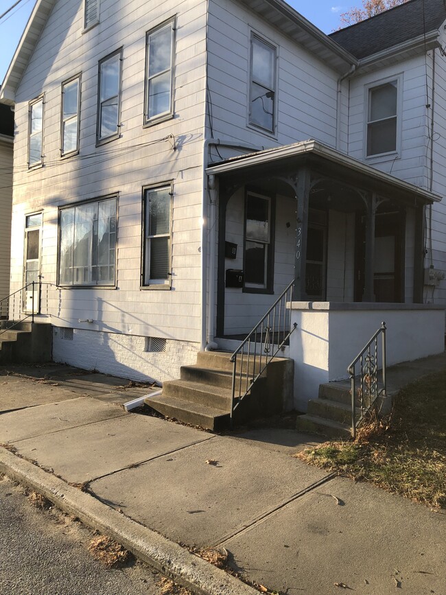 Building Photo - 340 N Franklin St Unit A