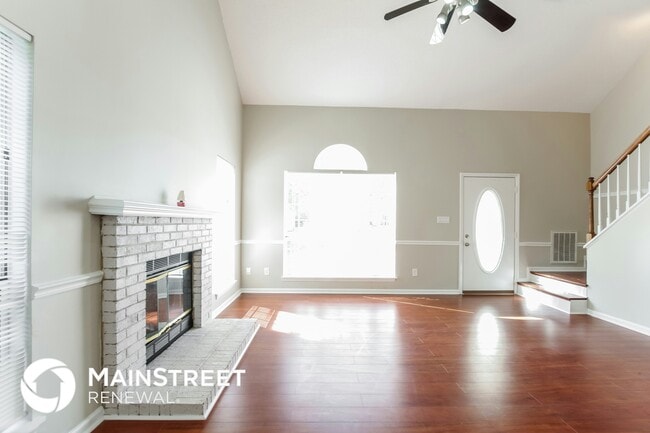 Photo - 13841 Poppleton Ct