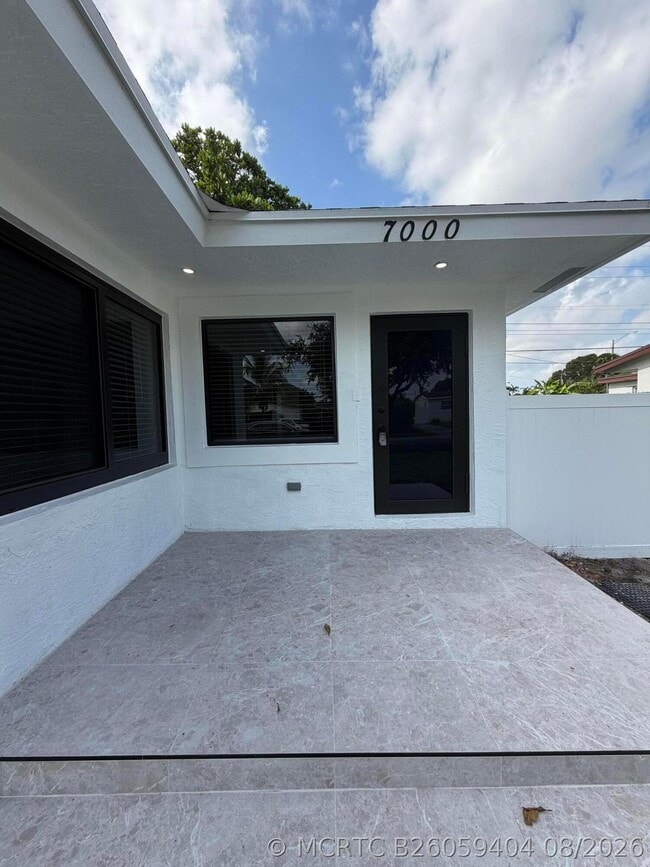Photo - 7000 Tyler St