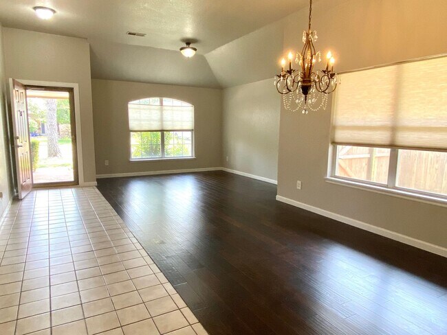 Photo - 4 Bed 2.5 Bath in NW OKC // Deer Creek Schools