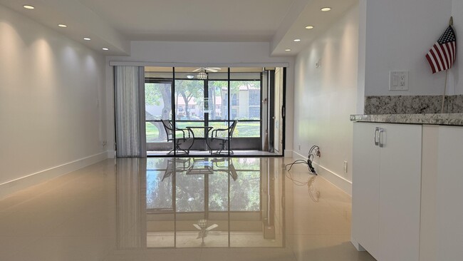 Photo - 2289 SW 15th St Unit 131
