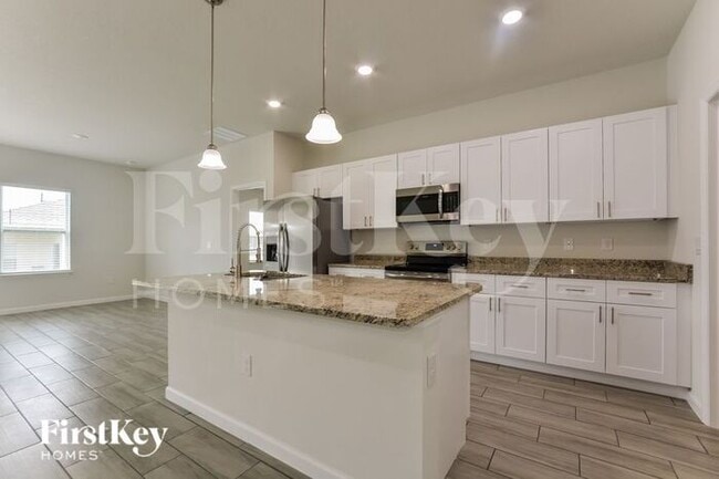 Photo - 830 Gila Way