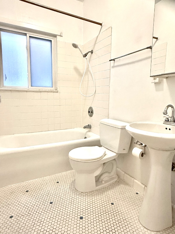 Photo - 2818 Telegraph Ave Unit 28