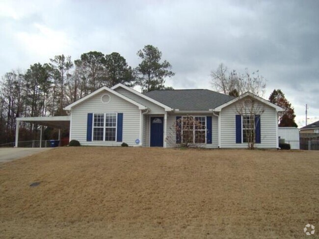 Building Photo - 4 Bedroom and 2 Bathroom home available to...