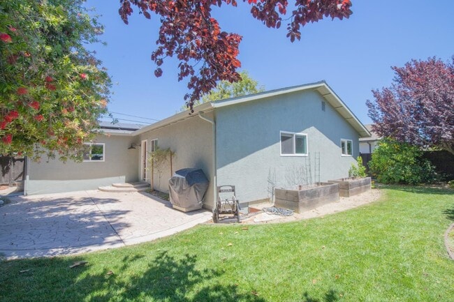 Photo - 6944 Cedar Ln