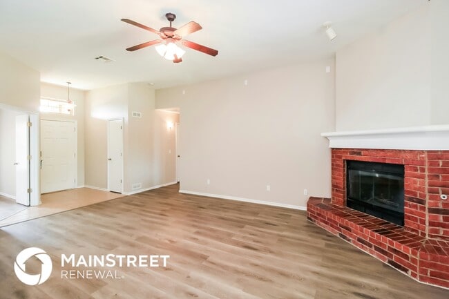 Photo - 2617 SE 97th St