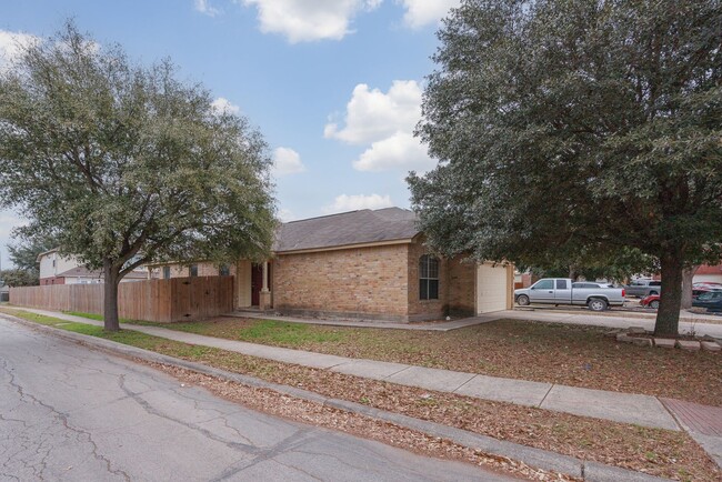 Charming 3-Bedroom Home on a Spacious Corn... - Charming 3-Bedroom Home on a Spacious Corn...