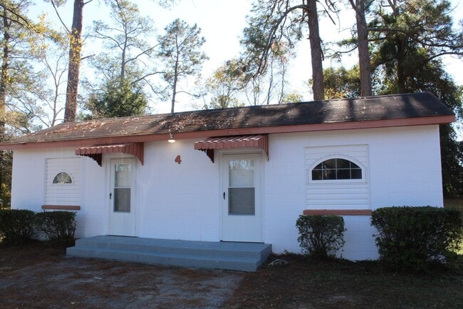 Building Photo - Coming Soon!!!! Cabin in Bonifay, FL Rental