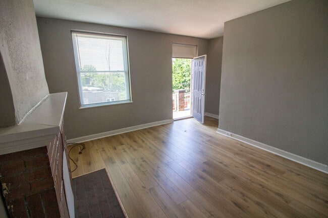 Photo - 2835 Miami St Unit 2835 A