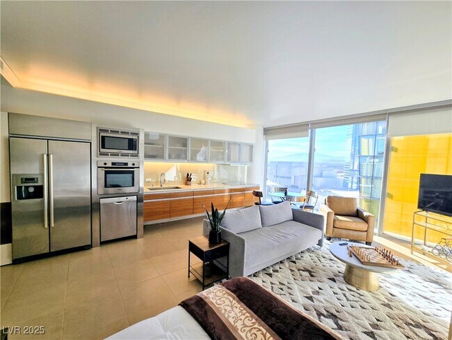 Building Photo - 3722 S Las Vegas Blvd Unit 1111