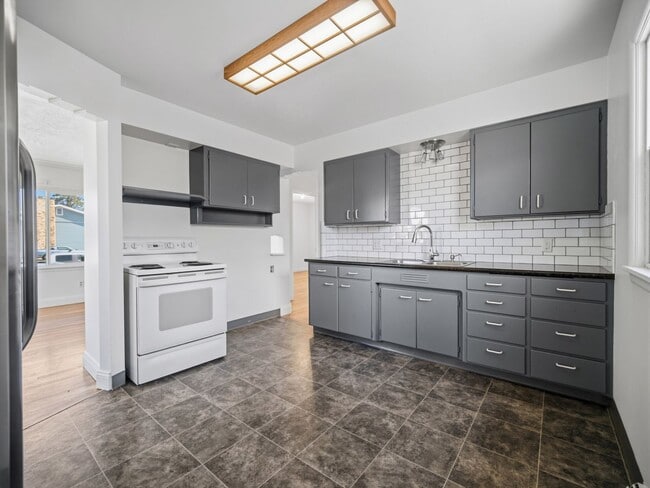 Photo - Charming Northwest Spokane Home | Minutes from Audubon Park & Downriver Golf Course