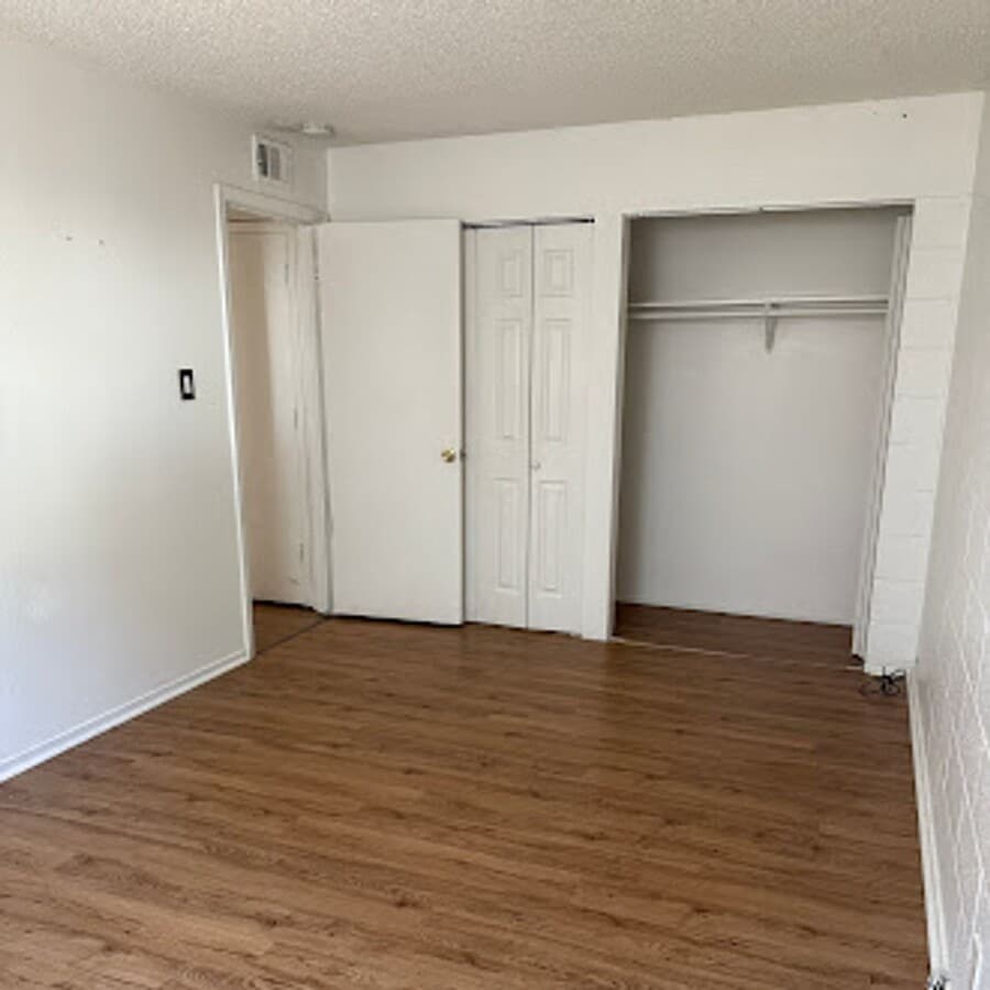 Updated 2 Bed/ 1 Bath - Updated 2 Bed/ 1 Bath House