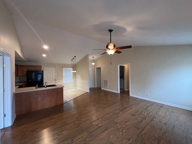 Photo - Available Now 3 BR 2 Bath Home in Lavernge with Fenced in Backyard!