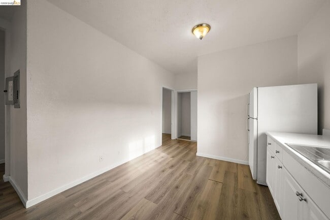 Photo - 203 Bissell Ave Unit 2