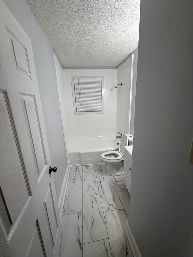 Photo - 3221 Wolfe St