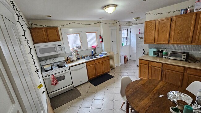 44 Kirkwood Rd Unit 1