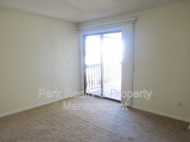 Photo - 13950 E Oxford Pl