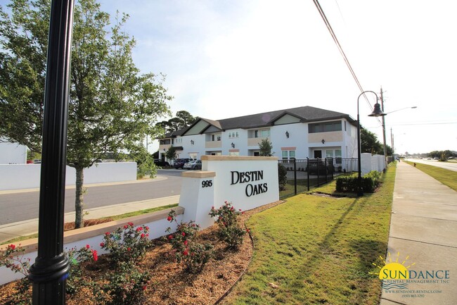 Destin Oaks Townhouse with Community Pool! - Destin Oaks Townhouse with Community Pool!