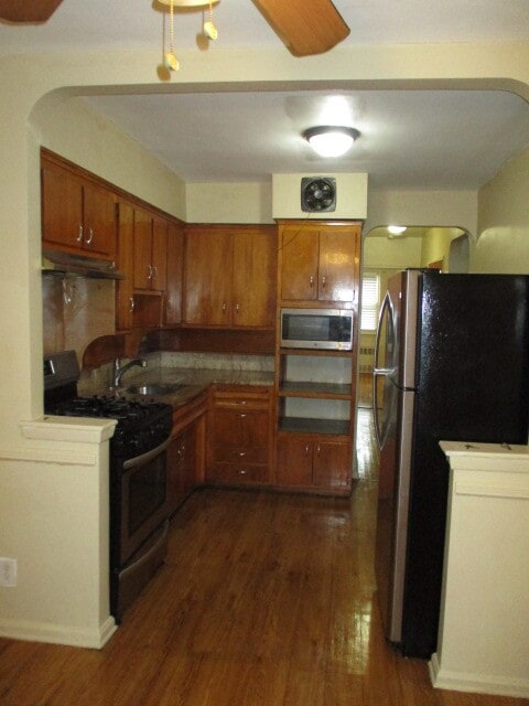 Building Photo - 1146 E 85th St Unit 1st Floor