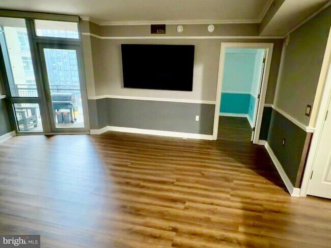 Photo - 555 Massachusetts Ave NW Unidad 815