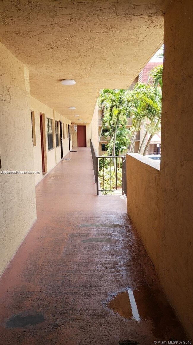 Photo - 1325 W 68th St Unit 214