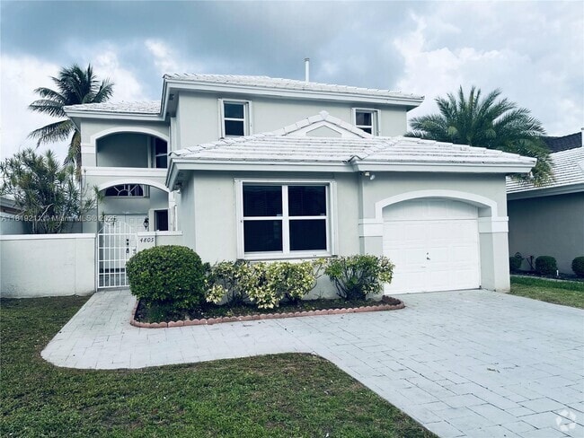 Building Photo - 4805 SW 154th Ave Rental