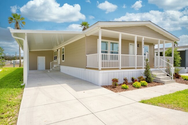 Sebring Square - Sebring Square Apartments