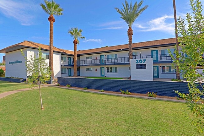 Building Photo - Mariposa