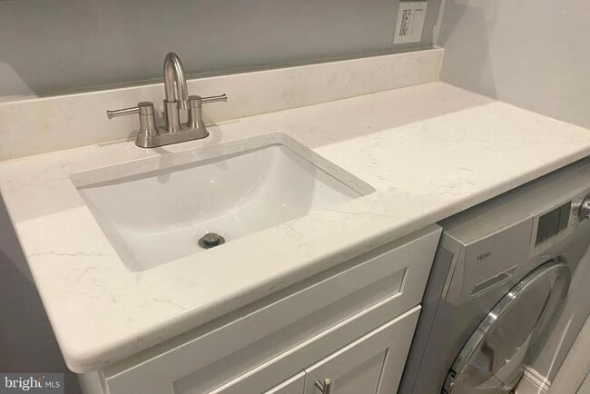 Photo - 1616 Spruce St