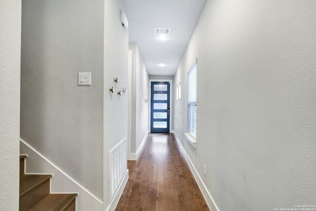 Photo - 507 Elmhurst Ave