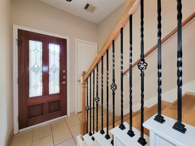 Photo - 2904 Chenevert St Unit F