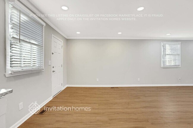 Photo - 367 Belgarde Pl SE