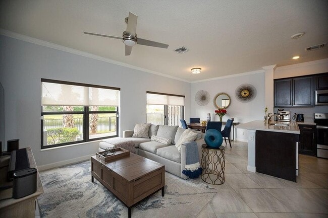 Photo - 6115 Bangalow Dr