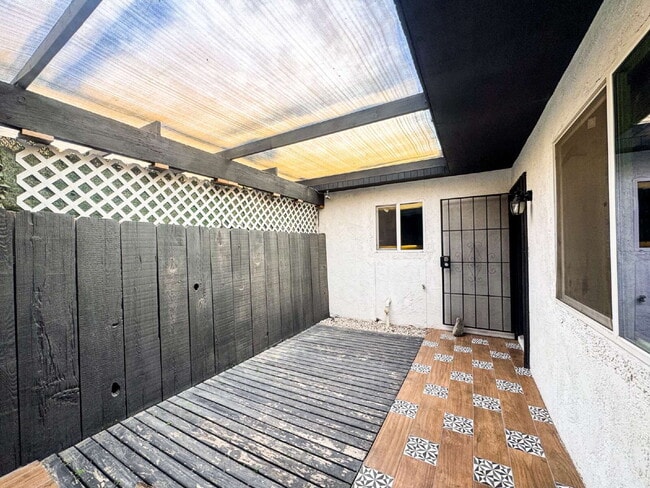 Photo - "Pool Home in the Center of Yuma!"