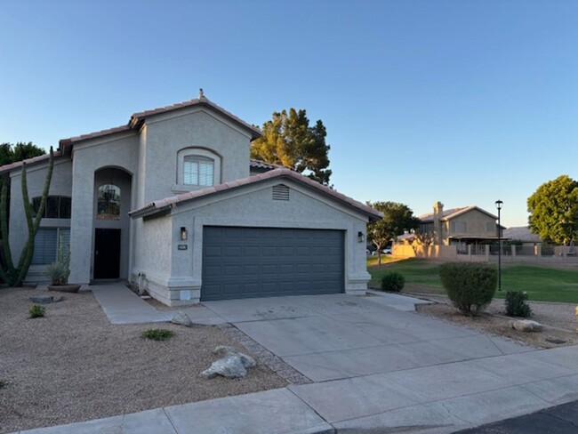 4 bedroom home in Tempe - 4 bedroom home in Tempe