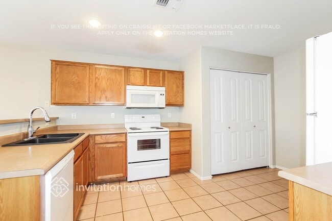 Photo - 4028 W Lone Cactus Dr