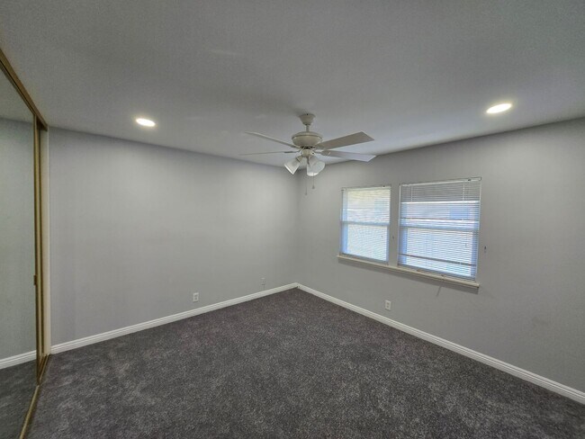 Photo - Fairfax/Culver 2-bedroom apartment Cameo Woods Unit 4