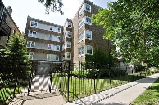 Building Photo - 7710 N Sheridan Rd Unit 505 Rental