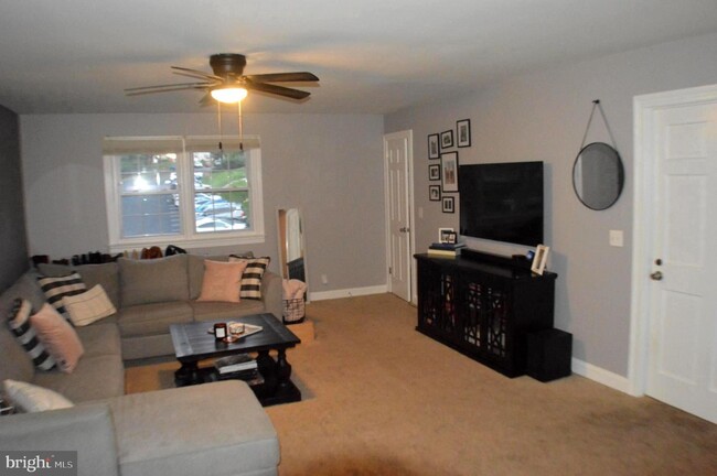 Photo - 307 Yardley Commons Apartment