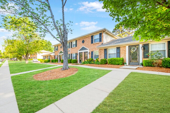 Sage Pointe Apartments and Townhomes