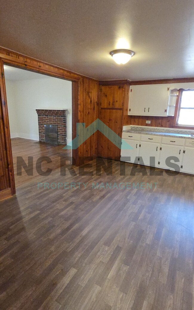 Photo - 8201 Stokesdale St