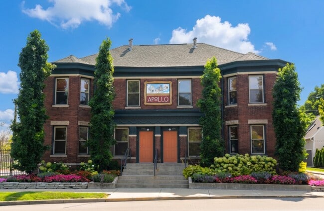 Apollo & Aurora Apartments
