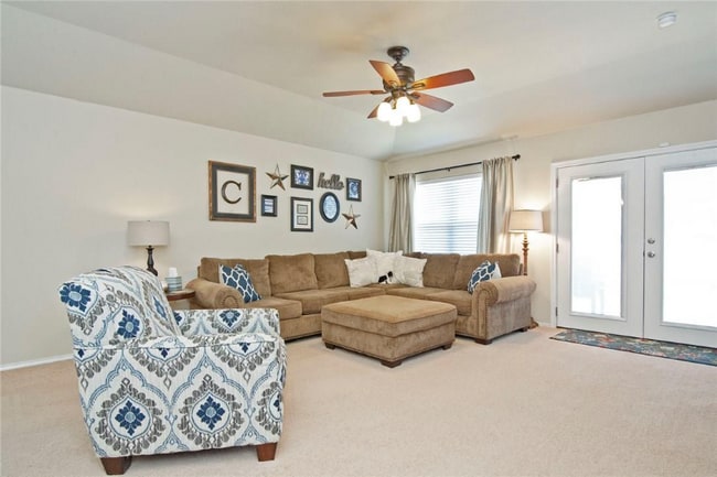 Photo - 5917 Stone Mountain Rd